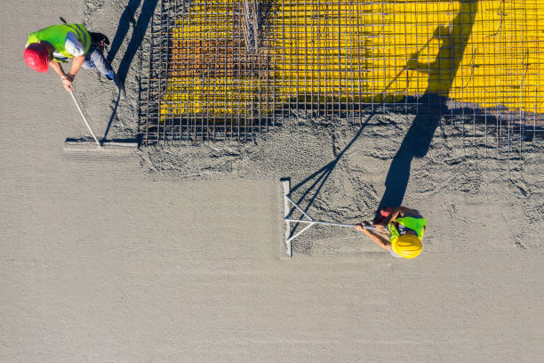 Best Commercial Concrete Contractor  in Tipton, CA